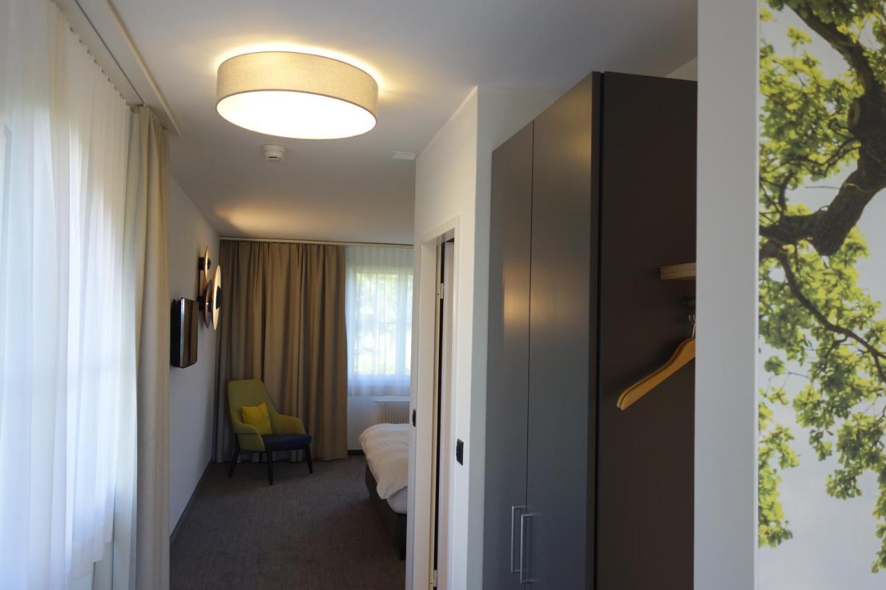 Hotel Urs Und Viktor Bettlach 외부 사진