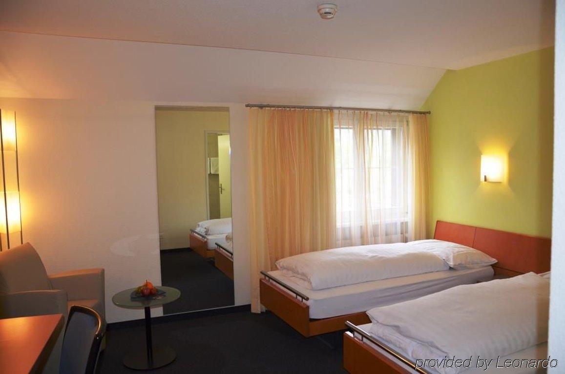 Hotel Urs Und Viktor Bettlach 외부 사진